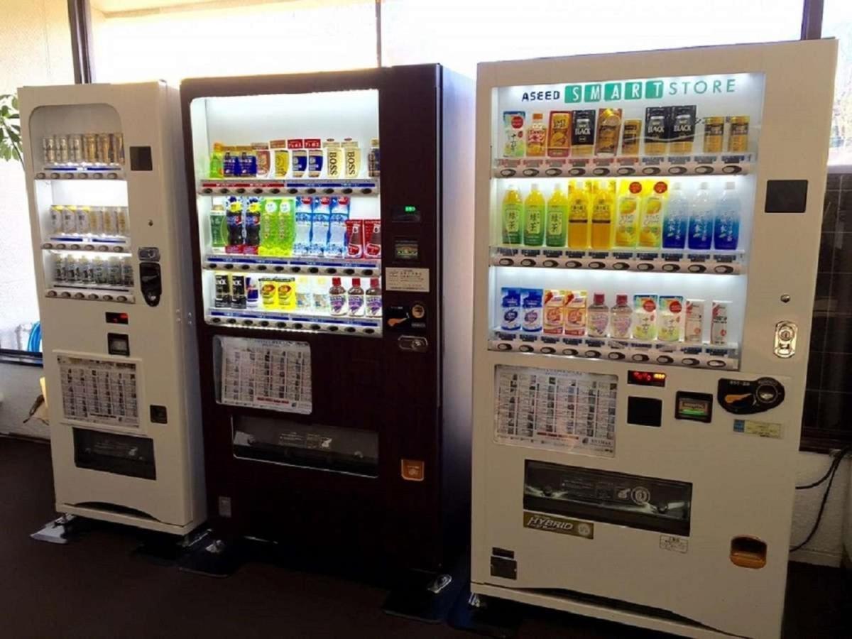 Hotel Livemax Yokkaichi Ekimae Exteriör bild